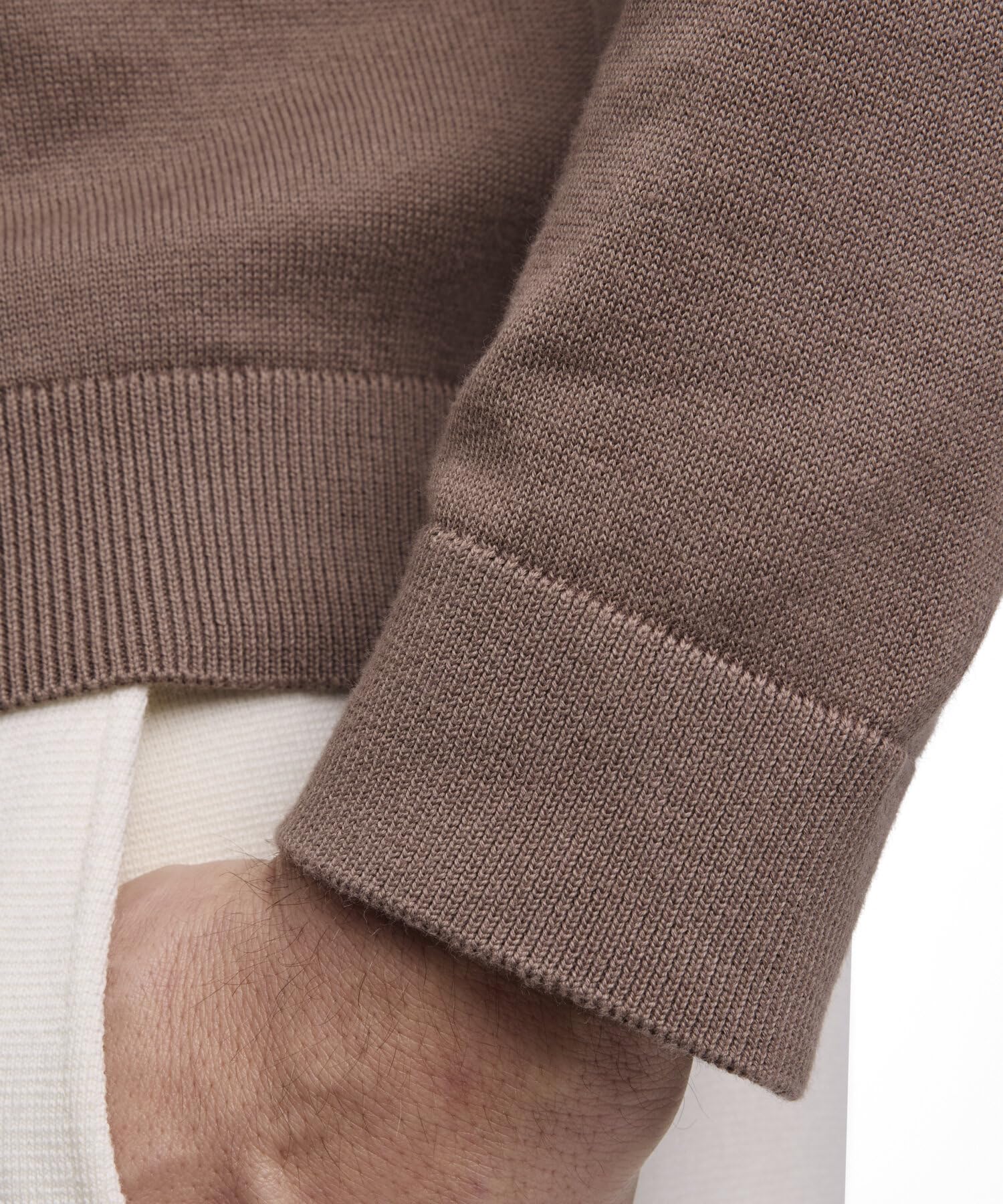 falke-cotton-touch-cotton-knit-pullover-v-ausschnitt-bio image 5