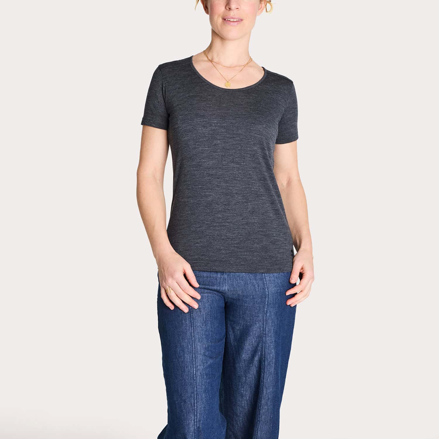 wundersocks-irena-merino-t-shirt-weiter-ausschnitt-d-nn image 3