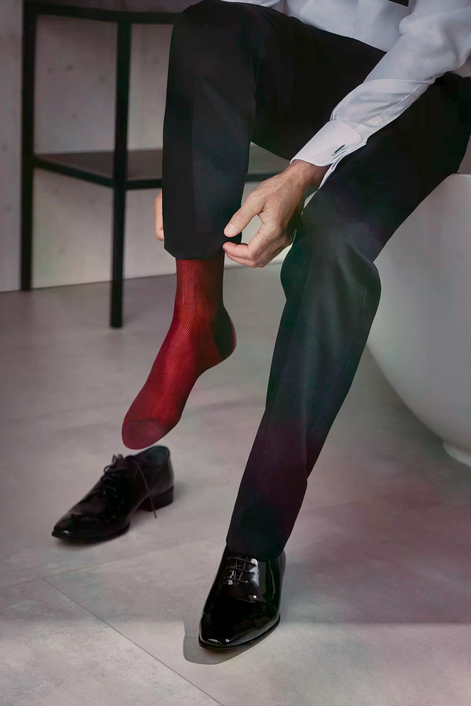falke-shadow-herren-socken-baumwolle-schwarz-43-44-business image 4