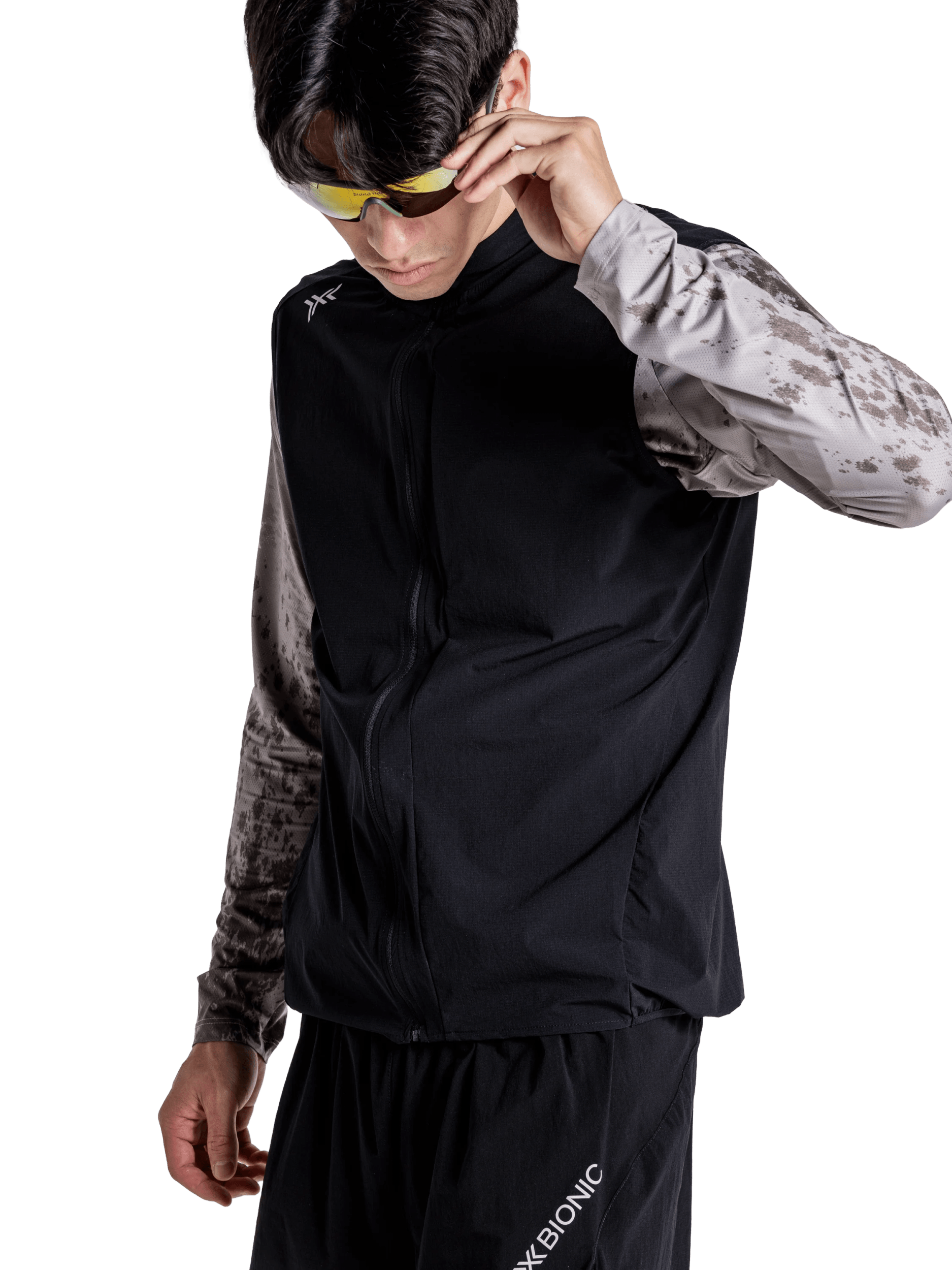 x-socks-corefusion-run-vest-laufweste-x-black-l-winddicht image 7
