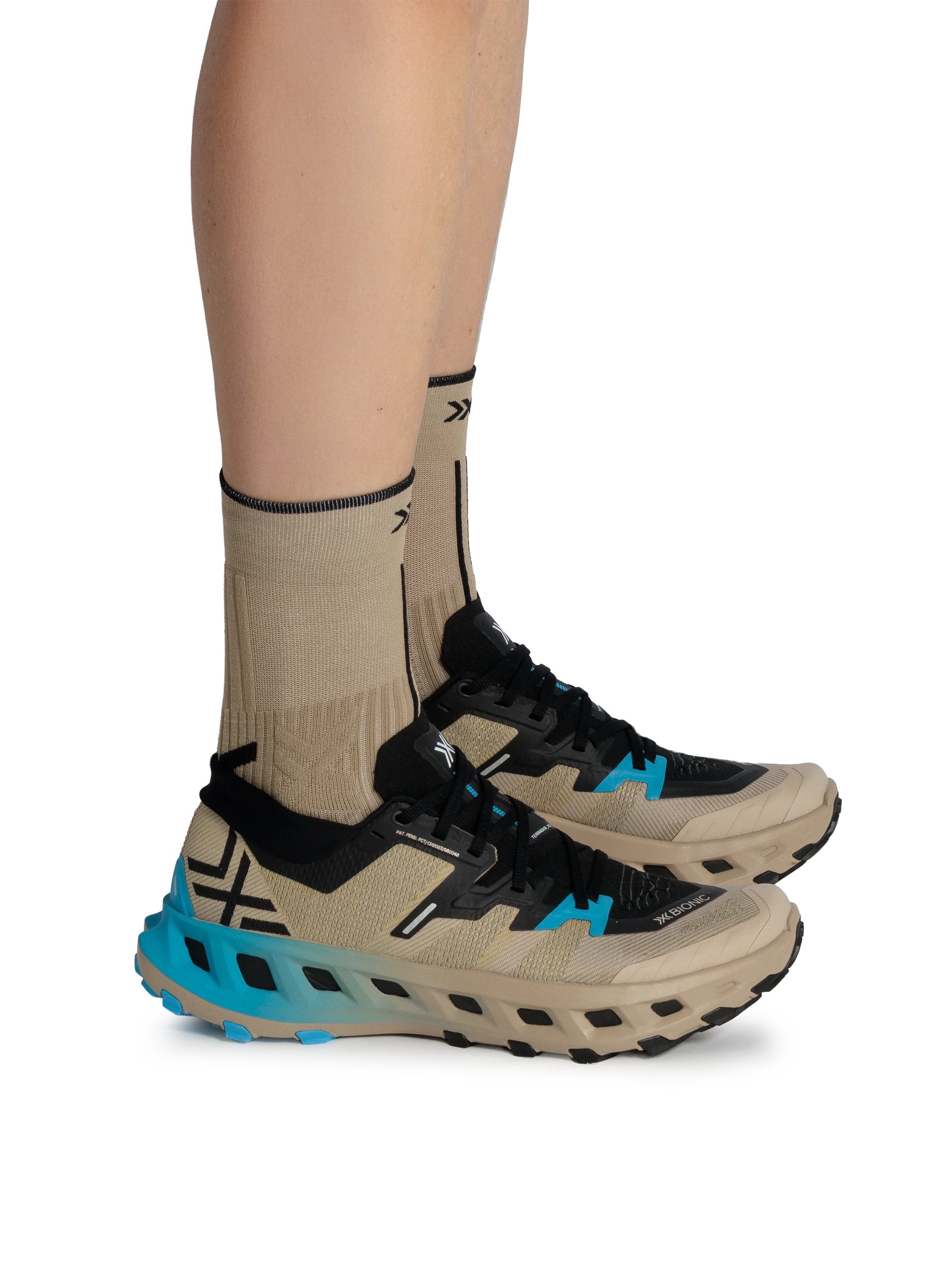 x-socks-terraskin-x02-trailschuh-sand-leicht-mit-vibram-megagrip image 2