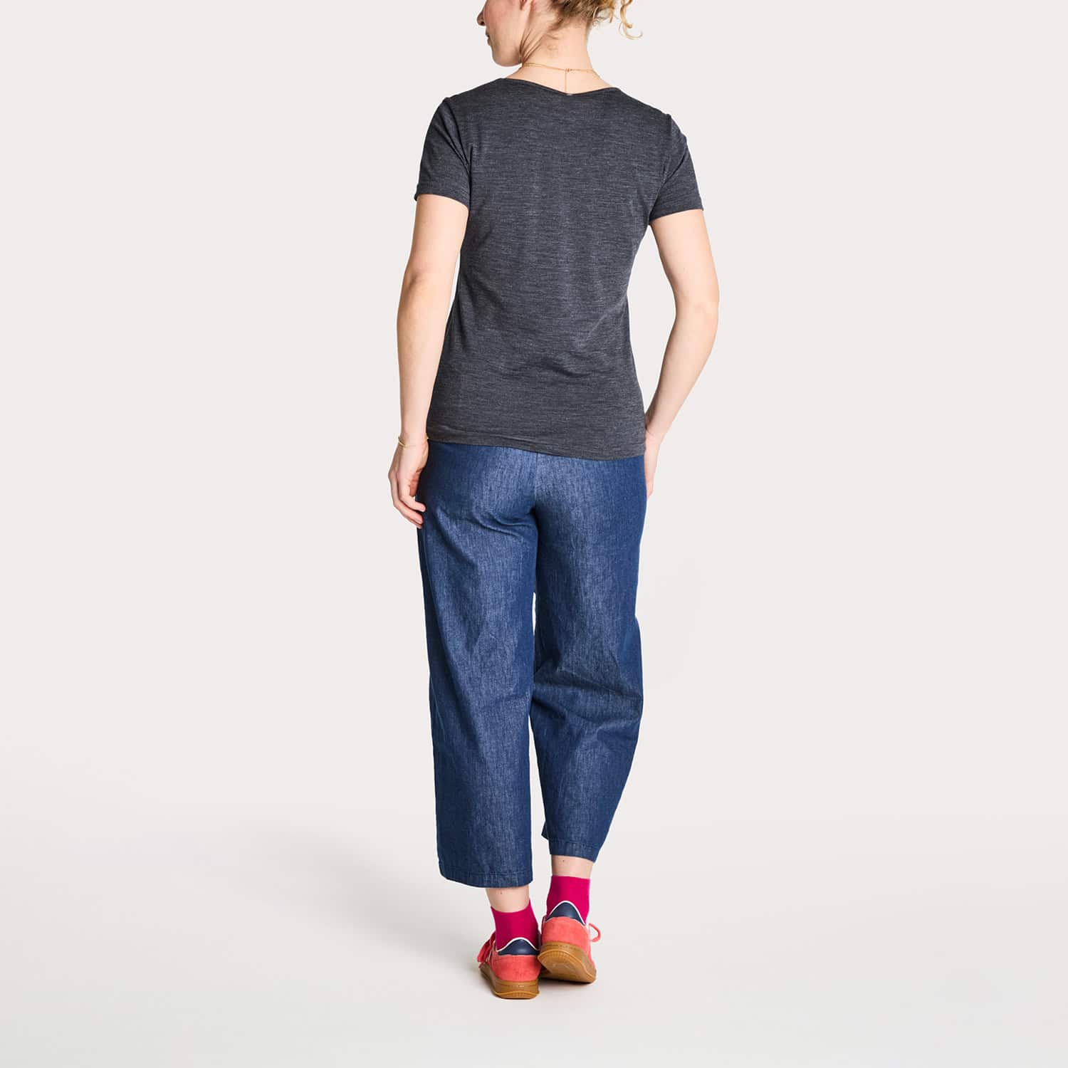 wundersocks-irena-merino-t-shirt-weiter-ausschnitt-d-nn image 7