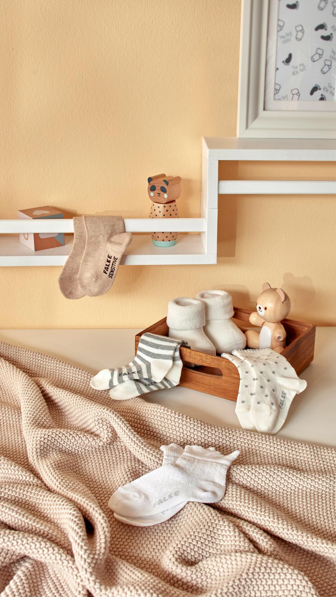 falke-erstling-stripe-babysocken-blau-80-92-baumwolle image 2