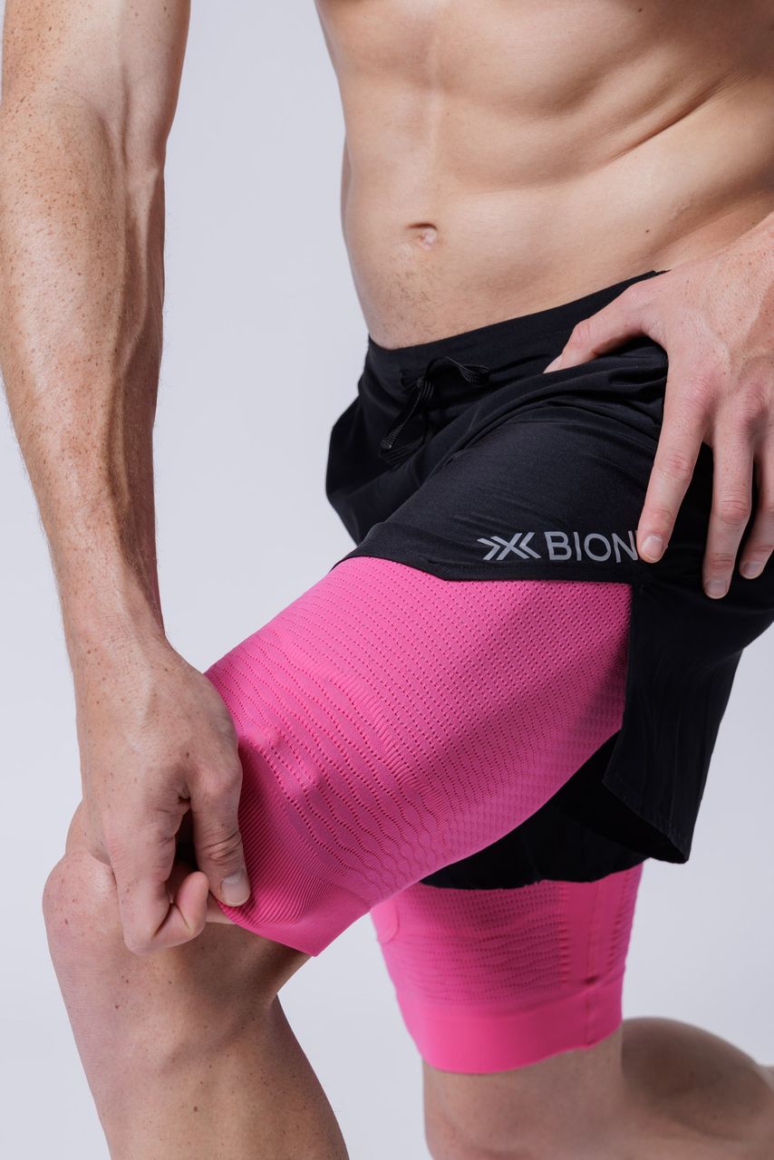 x-bionic-effektor-2in1-shorts-laufshorts-herren-x-black-neo-pink image 5