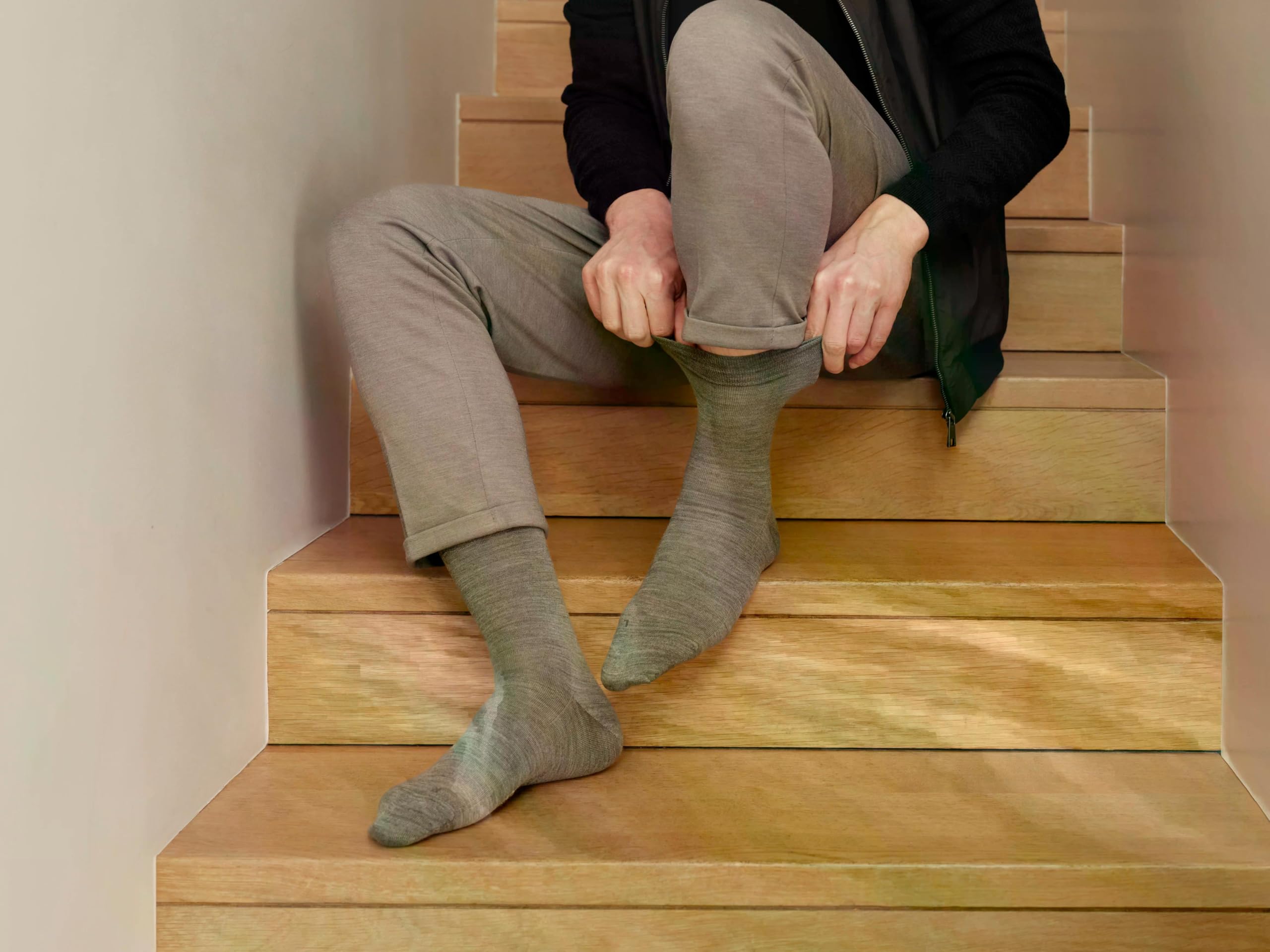 falke-sensitive-berlin-socken-dark-grey-wolle-1-paar image 3