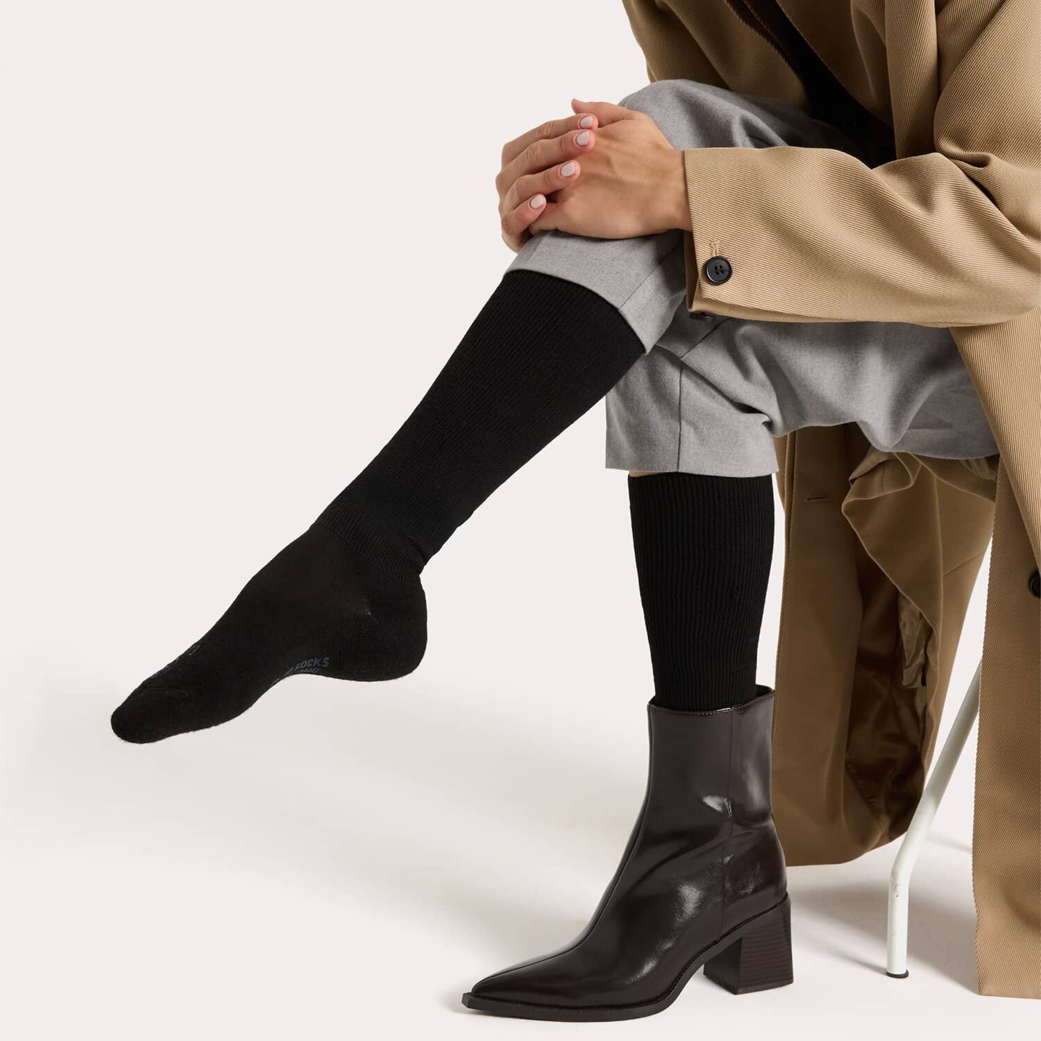 wundersocks-alp-long-merino-business-kniestr-mpfe-schwarz image 5