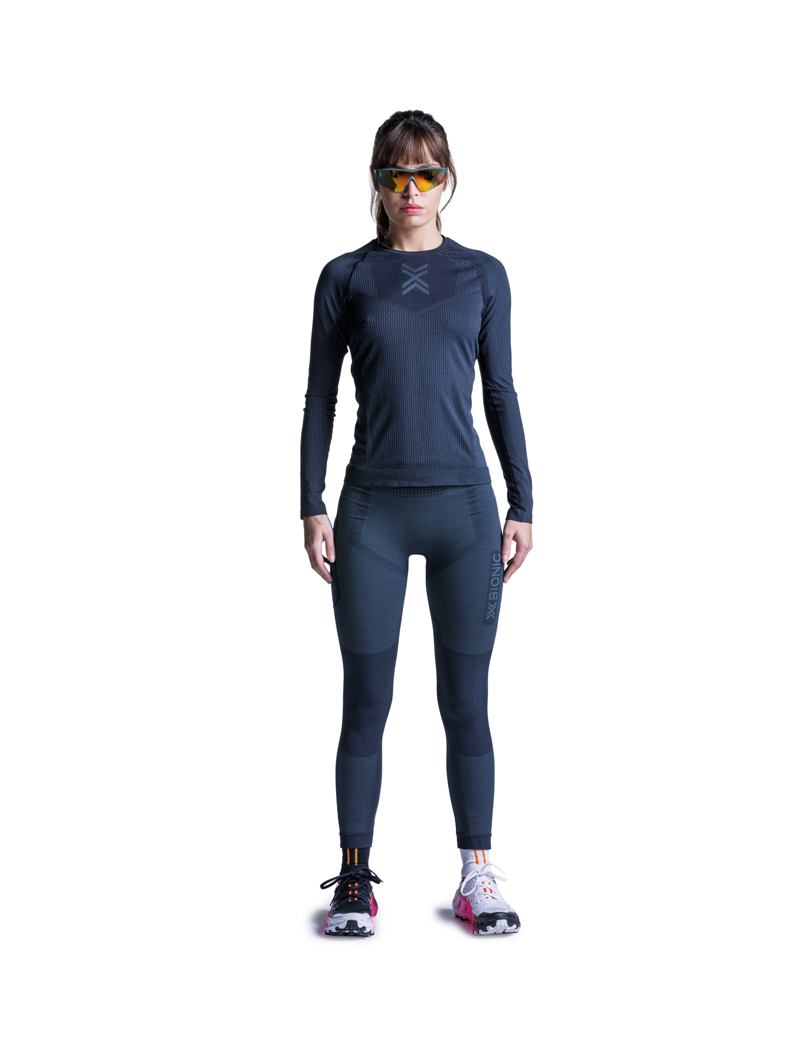 x-bionic-xceed-run-shirt-langarm-damen-schwarz-grau image 3
