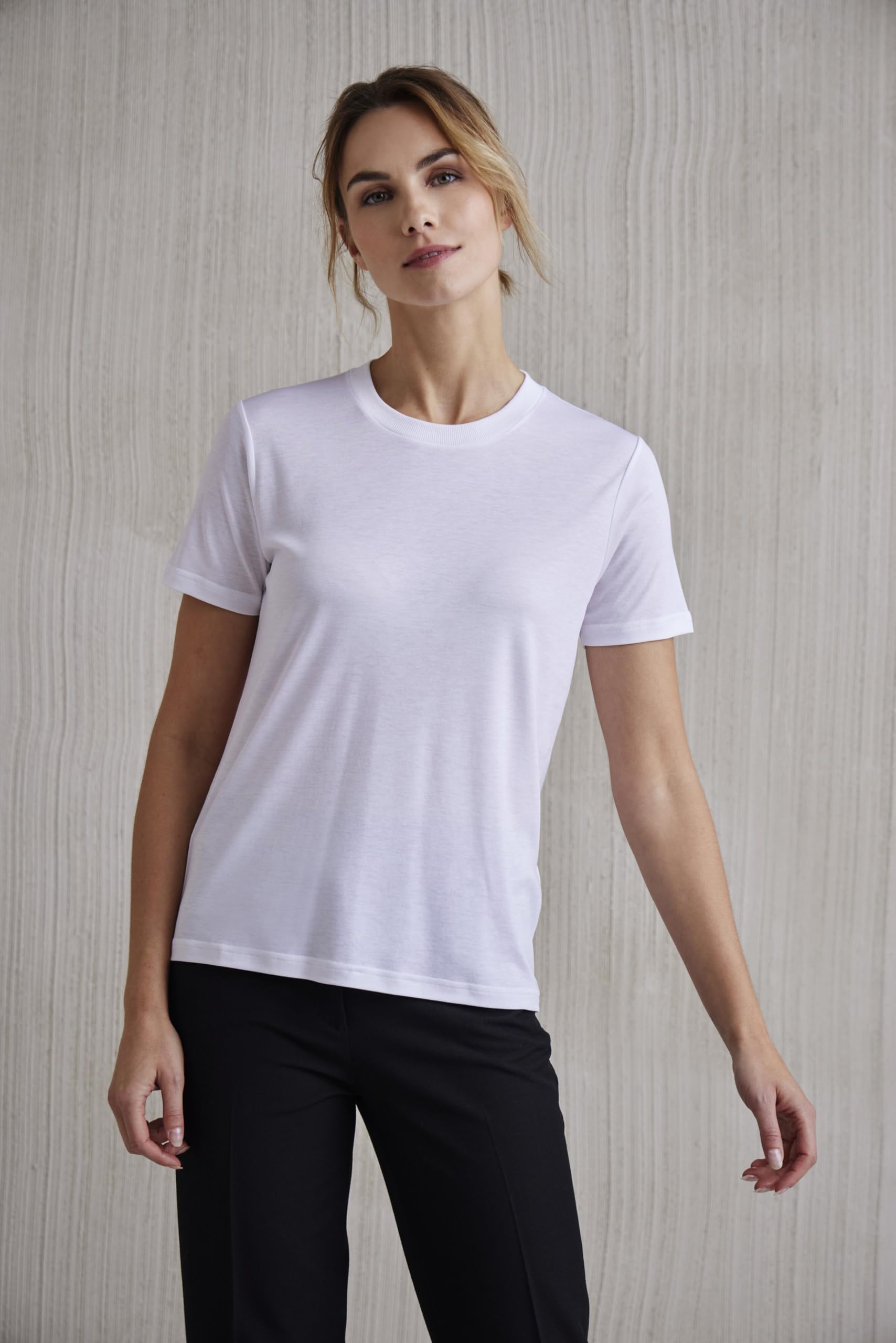 falke-cotton-touch-kurzarmshirt-damen-schwarz-basic image 6