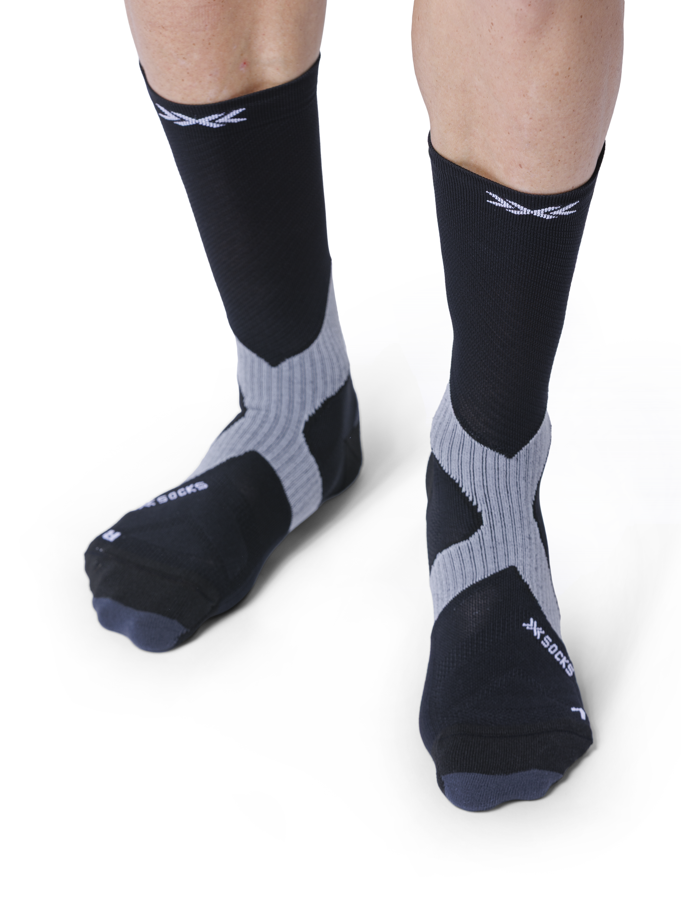 x-socks-bike-expert-crew-radsocken-black-charcoal-merino image 2
