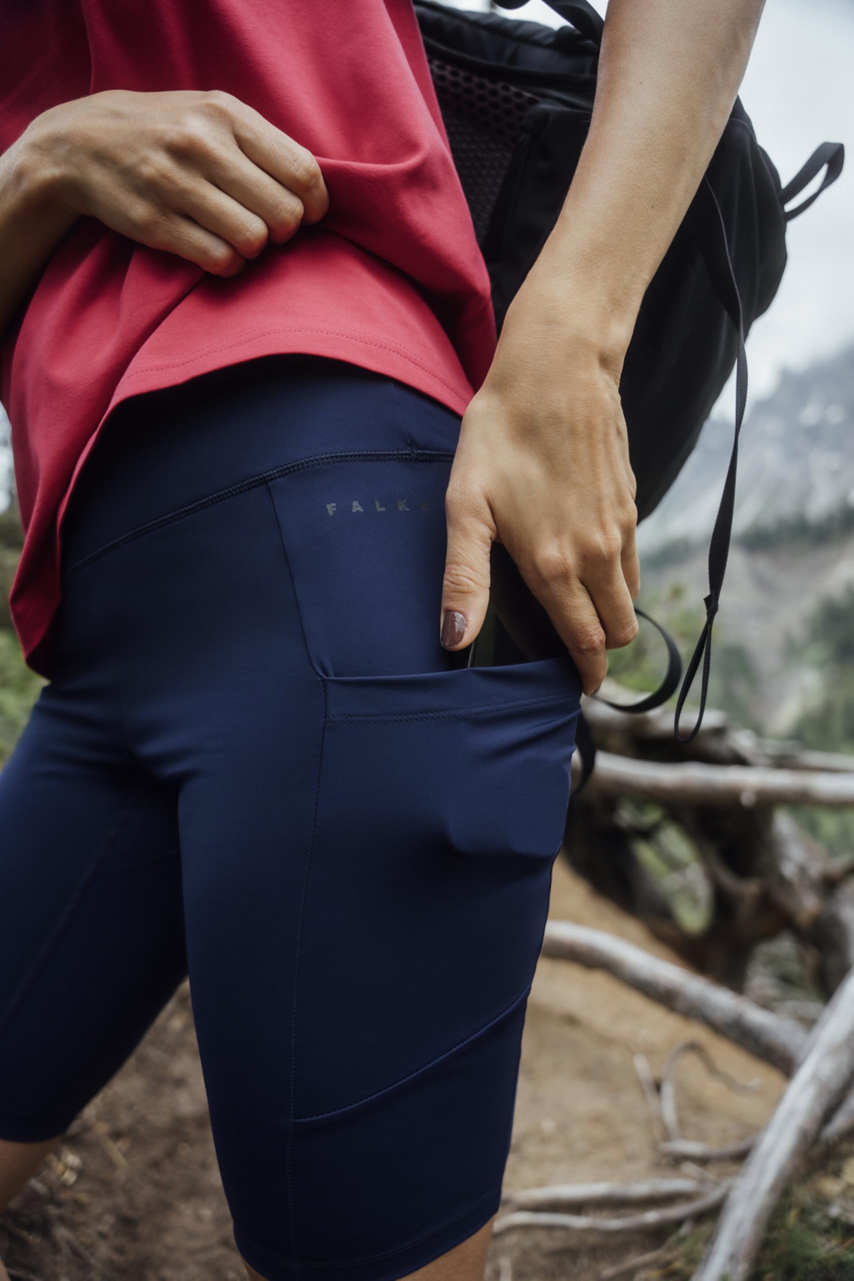 falke-tk2-trekking-short-tights-shorts-damen-recyceltes-polyamid image 3
